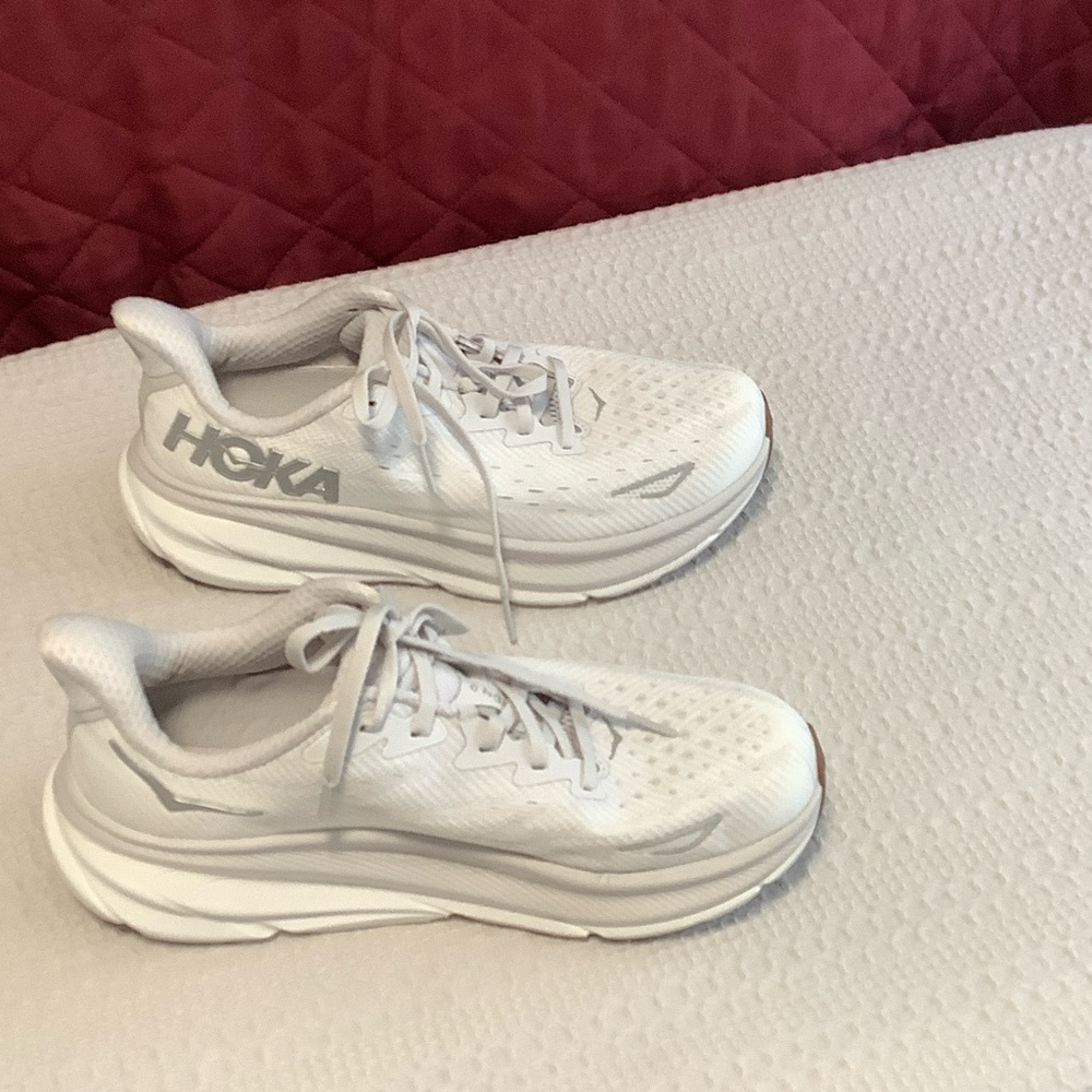 Hoka One One Clifton 9 Women's White Sneakers - Picture 3 of 7